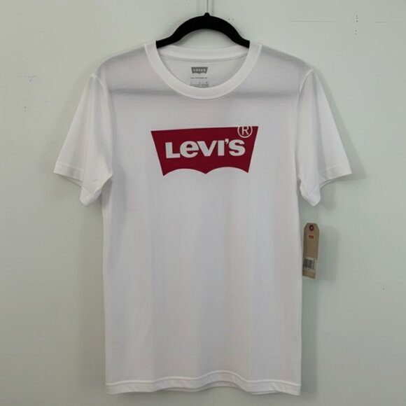 Levi's Tops - NWT 100% Cotton Levi’s Logo White Tee